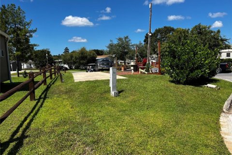 Land in Silver Springs Shores, Florida № 1879137 - photo 7