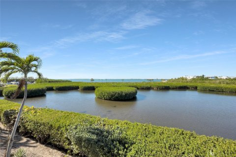 Townhouse in Key Largo, Florida 2 bedrooms, 95.6 sq.m. № 1763657 - photo 25