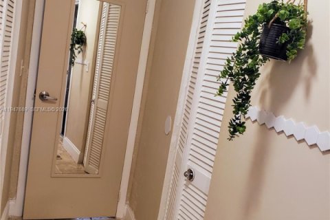 Купить кондоминиум в Авентура, Флорида 2 спальни, 92.34м2, № 2152953 - фото 12