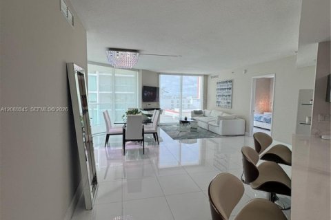 Condo in Sunny Isles Beach, Florida, 3 bedrooms  № 2338369 - photo 14