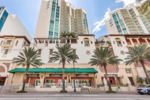 Condo in Sunny Isles Beach, Florida, 3 bedrooms  № 2338369 - photo 3