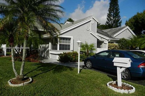 Casa en Davie, Florida 2 dormitorios, 129.13 m2 № 2011459