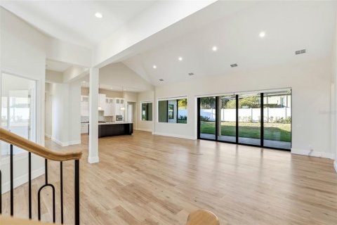 Casa en alquiler en Winter Garden, Florida, 4 dormitorios, 349.31 m2 № 2147944 - foto 9