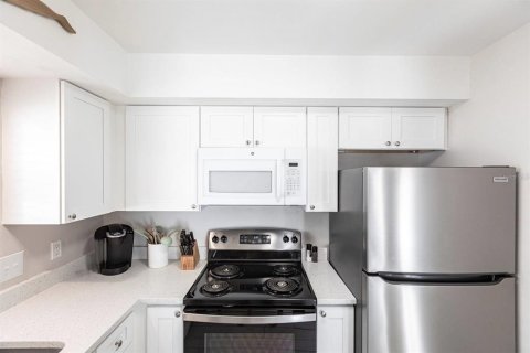 Casa en alquiler en Sarasota, Florida, 2 dormitorios, 144.18 m2 № 2108708 - foto 7