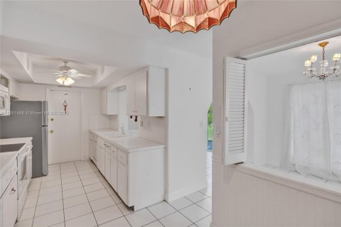 House in Plantation, Florida 2 bedrooms, 166.11 sq.m. № 1957457 - photo 27