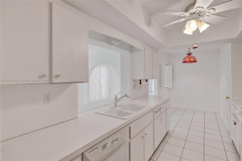 House in Plantation, Florida 2 bedrooms, 166.11 sq.m. № 1957457 - photo 30