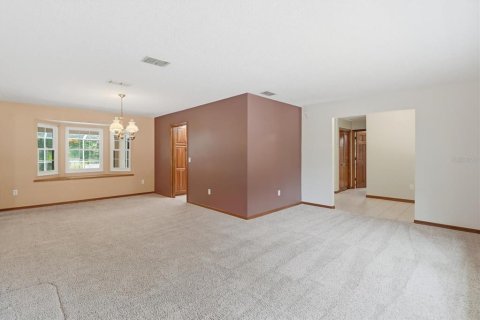 House in Homosassa, Florida 3 bedrooms, 191.19 sq.m. № 2234426 - photo 9
