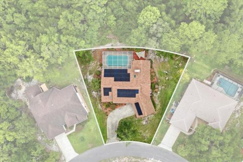 House in Homosassa, Florida 3 bedrooms, 191.19 sq.m. № 2234426 - photo 4