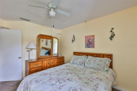 House in Riverview, Florida 4 bedrooms, 155.52 sq.m. № 1839999 - photo 15