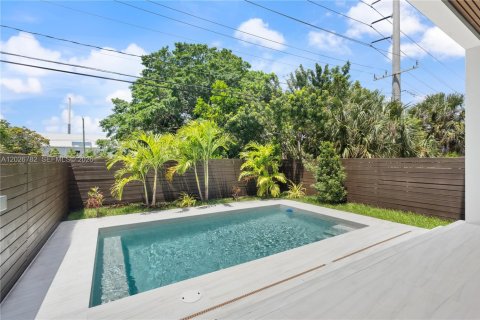 Touwnhouse à vendre à Fort Lauderdale, Floride: 3 chambres № 2088346 - photo 24