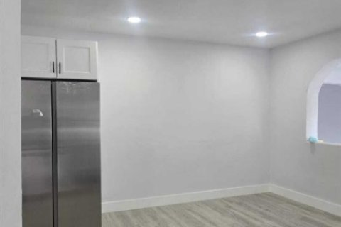 House in Fort Lauderdale, Florida 4 bedrooms, 147.9 sq.m. № 2377384 - photo 29