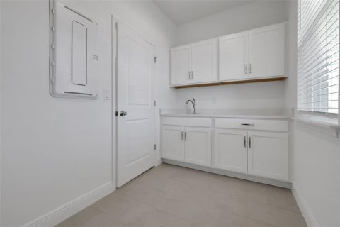 Villa ou maison à vendre à Apopka, Floride: 3 chambres, 164.62 m2 № 1722371 - photo 16