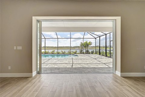 Villa ou maison à vendre à Bradenton, Floride: 3 chambres, 187.48 m2 № 1837356 - photo 13