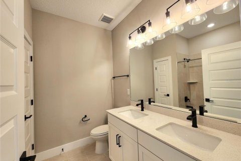 Villa ou maison à louer à Bradenton, Floride: 4 chambres, 176.51 m2 № 1838595 - photo 10