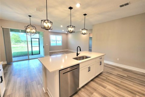 Villa ou maison à louer à Bradenton, Floride: 4 chambres, 176.51 m2 № 1838595 - photo 24