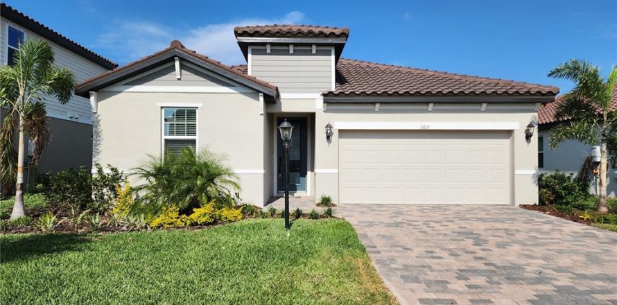Villa ou maison à Bradenton, Floride 4 chambres, 176.51 m2 № 1838595