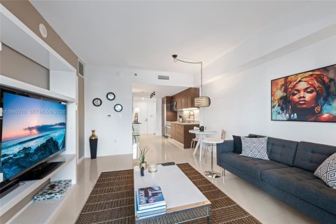 Снять в аренду кондоминиум в Майами, Флорида 1 спальня, 55.46м2, № 2002568 - фото 10