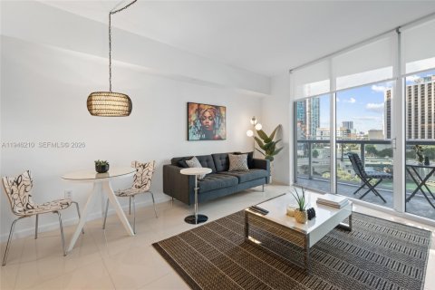 Снять в аренду кондоминиум в Майами, Флорида 1 спальня, 55.46м2, № 2002568 - фото 8