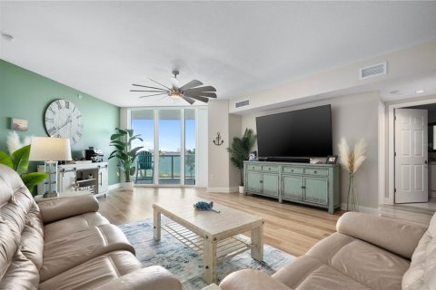 Condominio en venta en Daytona Beach, Florida, 2 dormitorios, 156.91 m2 № 1620797 - foto 3