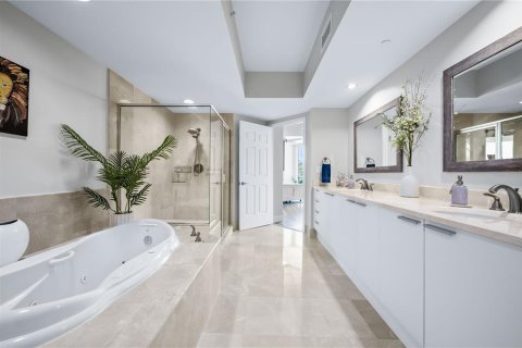 Condominio en venta en Daytona Beach, Florida, 2 dormitorios, 156.91 m2 № 1620797 - foto 23