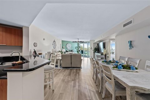 Condominio en venta en Daytona Beach, Florida, 2 dormitorios, 156.91 m2 № 1620797 - foto 10