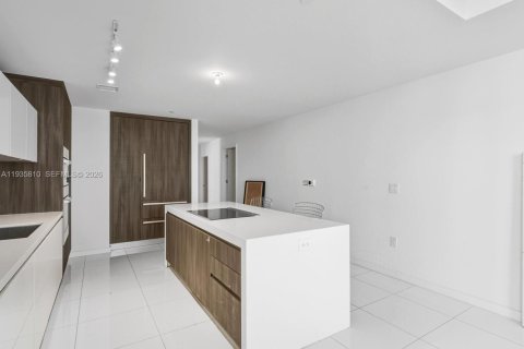 Copropriété à vendre à Miami, Floride: 3 chambres, 204.76 m2 № 1995120 - photo 11