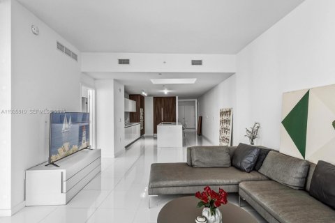Copropriété à vendre à Miami, Floride: 3 chambres, 204.76 m2 № 1995120 - photo 2
