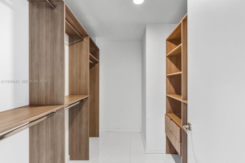 Copropriété à vendre à Miami, Floride: 3 chambres, 204.76 m2 № 1995120 - photo 23