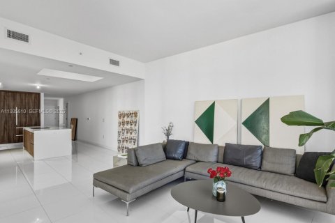 Copropriété à vendre à Miami, Floride: 3 chambres, 204.76 m2 № 1995120 - photo 4