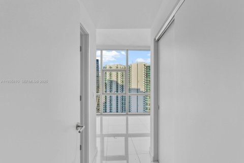 Copropriété à vendre à Miami, Floride: 3 chambres, 204.76 m2 № 1995120 - photo 27