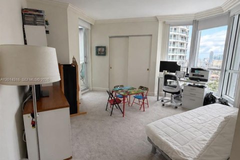 Condo in Aventura, Florida, 3 bedrooms № 2076381 - photo 12