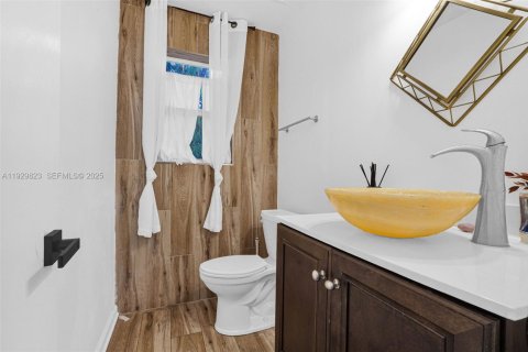 Купить виллу или дом в Холливуд, Флорида 4 спальни, 234.95м2, № 2034265 - фото 20