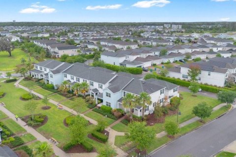 Touwnhouse à vendre à Orlando, Floride: 4 chambres, 184.04 m2 № 2099330 - photo 26