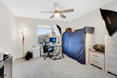 Touwnhouse à vendre à Orlando, Floride: 4 chambres, 184.04 m2 № 2099330 - photo 17