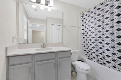 Touwnhouse à vendre à Orlando, Floride: 4 chambres, 184.04 m2 № 2099330 - photo 15