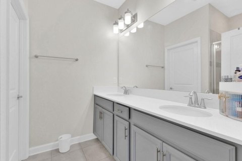 Touwnhouse à vendre à Orlando, Floride: 4 chambres, 184.04 m2 № 2099330 - photo 13