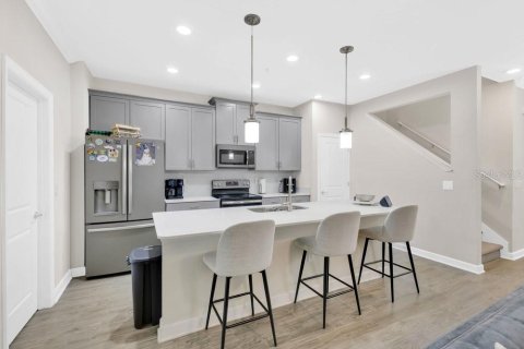 Touwnhouse à vendre à Orlando, Floride: 4 chambres, 184.04 m2 № 2099330 - photo 8