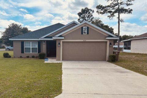 House in Ocala, Florida 3 bedrooms, 182.74 sq.m. № 2222427