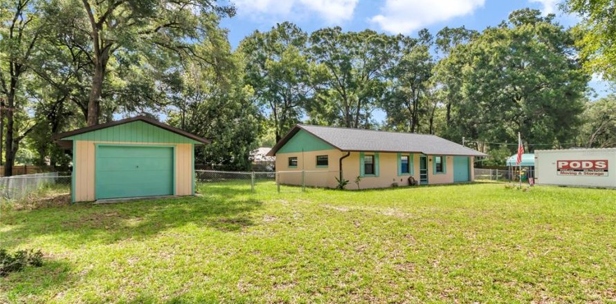 House in Ocala, Florida 3 bedrooms, 106.19 sq.m. № 1886377