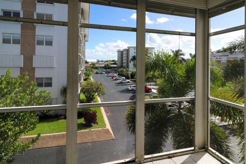Condo in Oakland Park, Florida, 1 bedroom  № 2251172 - photo 5