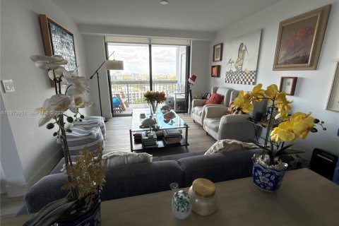 Купить кондоминиум в Майами, Флорида 2 спальни, 135.64м2, № 2033532 - фото 6