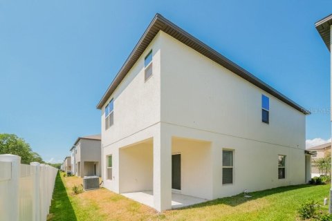 Снять в аренду виллу или дом в Тампа, Флорида 4 спальни, 195.93м2, № 2158052 - фото 17