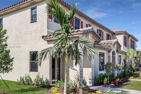 House in Homestead, Florida 3 bedrooms, 123.19 sq.m. № 1931759 - photo 26