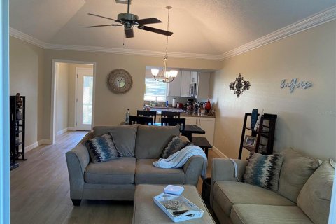 Casa en alquiler en Apopka, Florida, 2 dormitorios, 91.04 m2 № 1833073 - foto 3