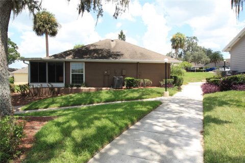 Casa en alquiler en Apopka, Florida, 2 dormitorios, 91.04 m2 № 1833073 - foto 26