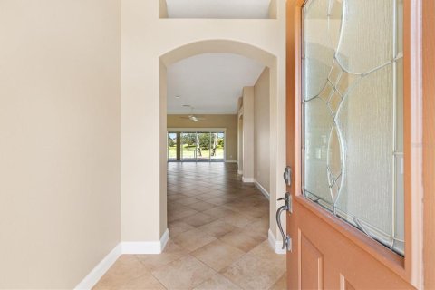 House in The Villages, Florida 3 bedrooms, 203.55 sq.m. № 1902675 - photo 5