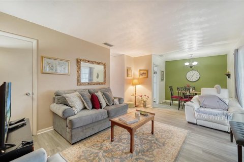 House in Bradenton, Florida 2 bedrooms, 101.91 sq.m. № 1720641 - photo 7