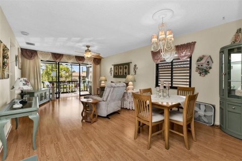 Condominio en venta en Sarasota, Florida, 2 dormitorios, 98.94 m2 № 2197106 - foto 11