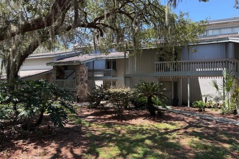 Villa ou maison à louer à Haines City, Floride: 2 chambres, 121.61 m2 № 2408904 - photo 2