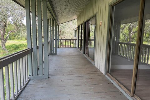 Villa ou maison à louer à Haines City, Floride: 2 chambres, 121.61 m2 № 2408904 - photo 13